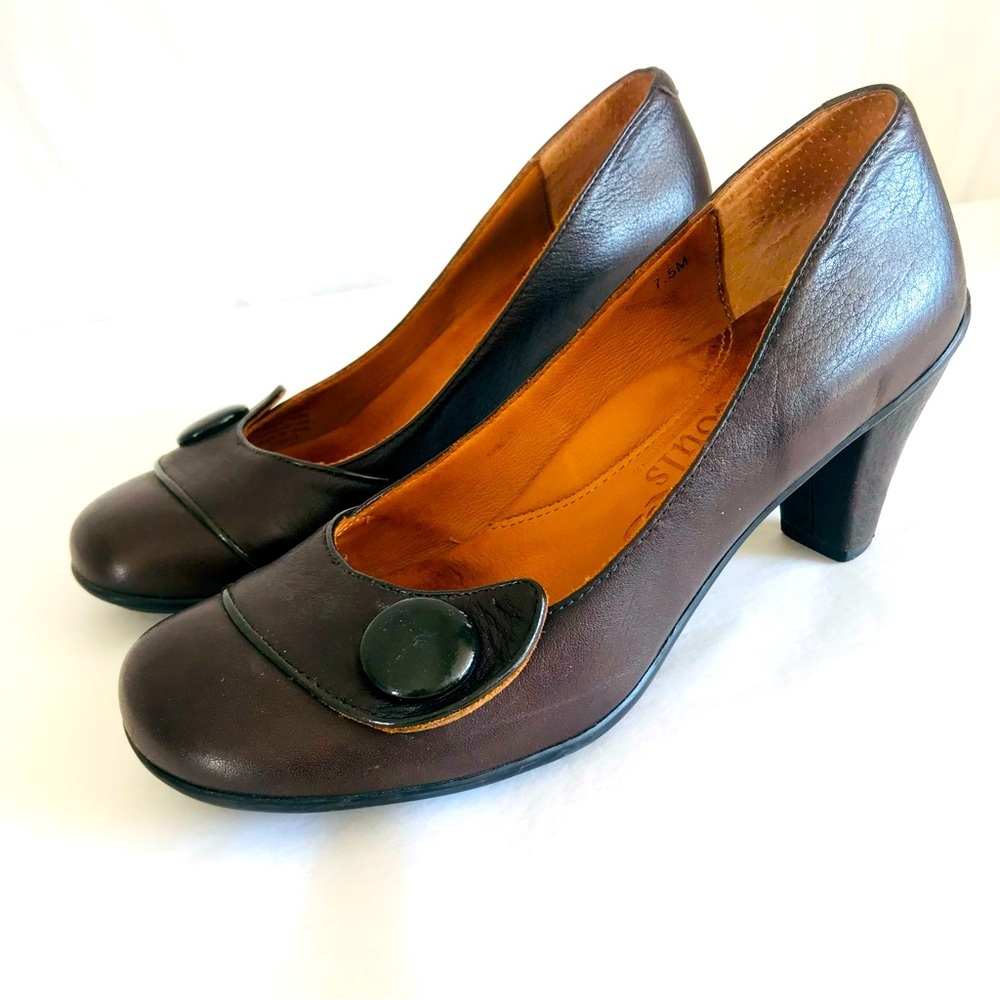 🌱Gentle Souls Brown Leather Heel